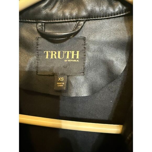 Truth by Republic Men's Collared Button Front Leather Jacket Black Size XS - Picture 3 of 8